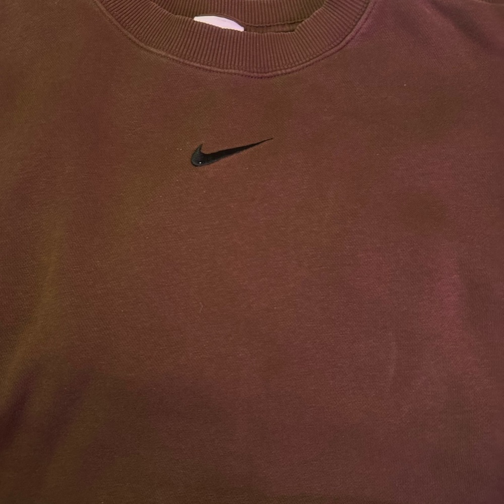 Nike Women’s Brown Crewneck Sweater